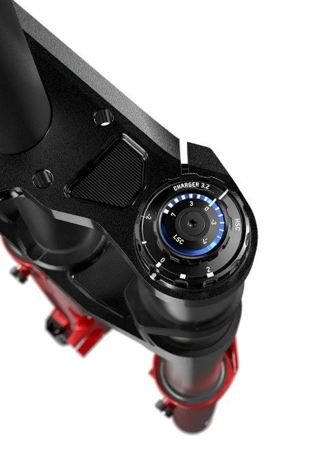 ROCKSHOX AM FS BOXXER ULT 29SB 200 RED Villa