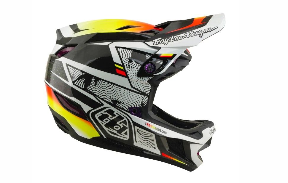 TLD D4 CARBON MIPS LINED UP BLACK FEJVÉDŐ TLD D4 CARBON MIPS LINED UP BLACK FEJVÉDŐ