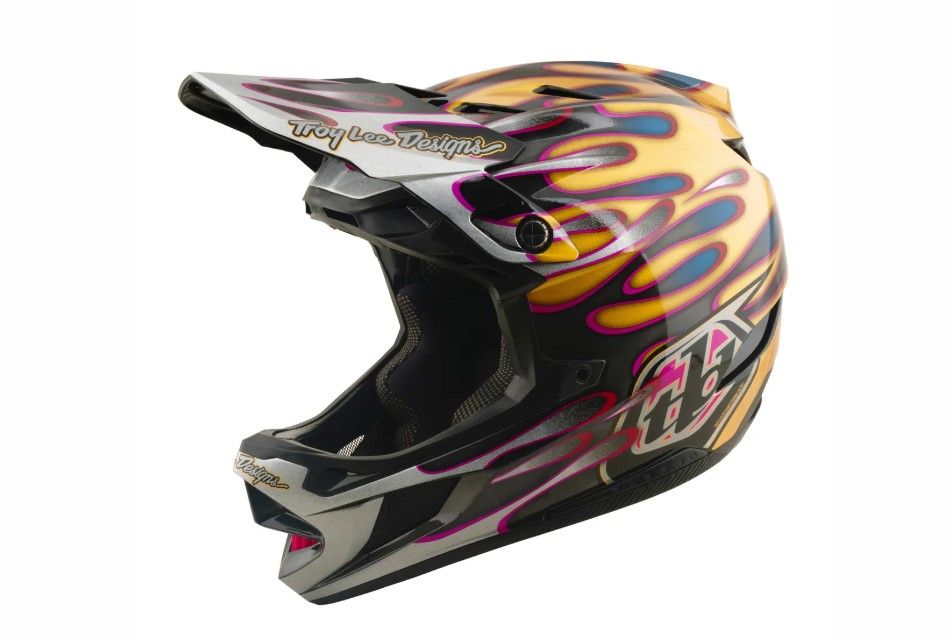 TLD D4 CARBON MIPS OVERSPRAY GOLD / BLACK FEJVÉDŐ 