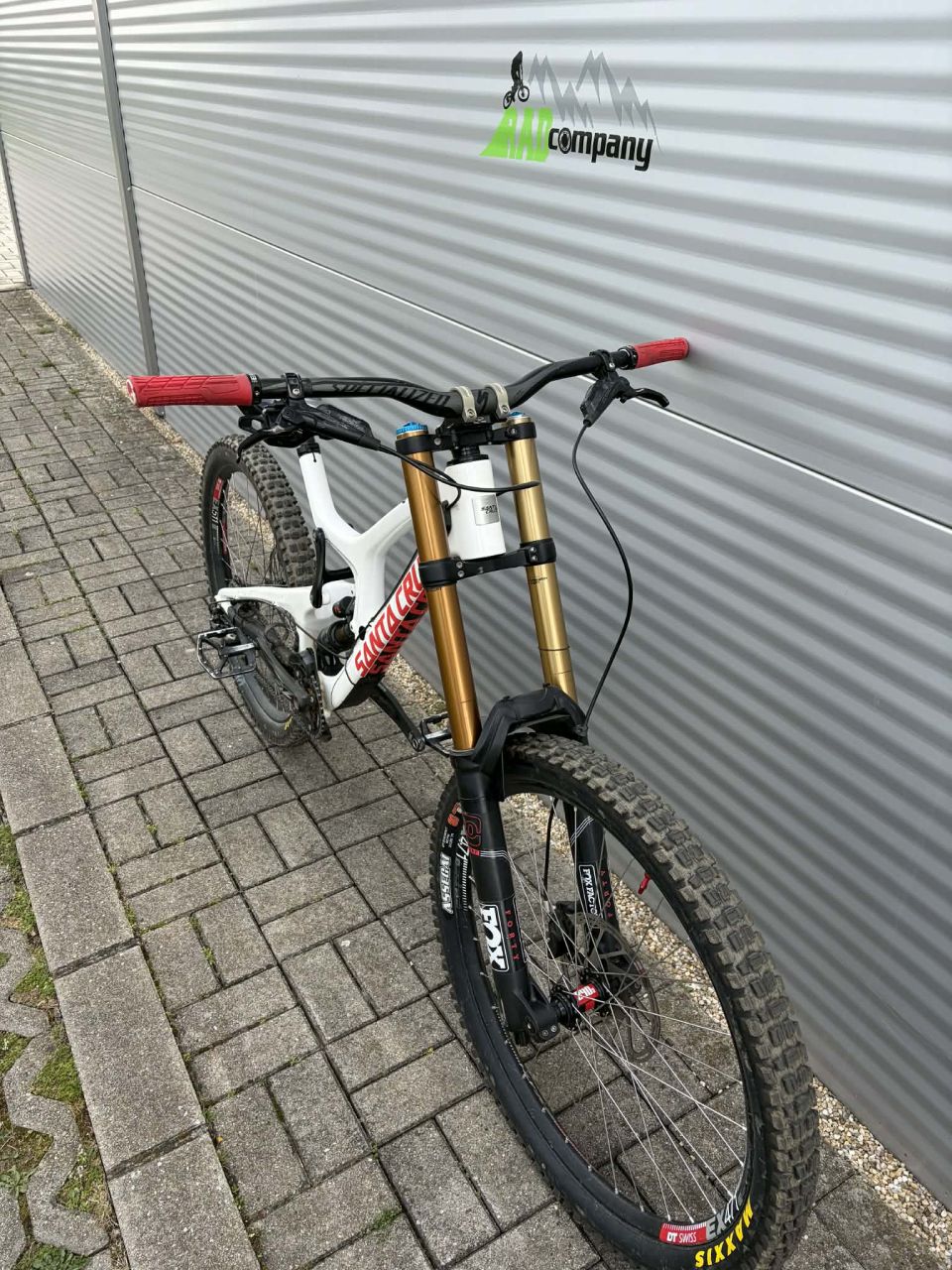 2015 Santa Cruz V10 Carbon CC Downhill Kerékpár