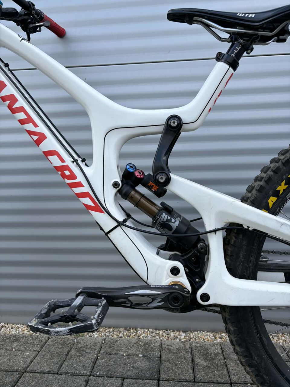 2015 Santa Cruz V10 Carbon CC Downhill Kerékpár