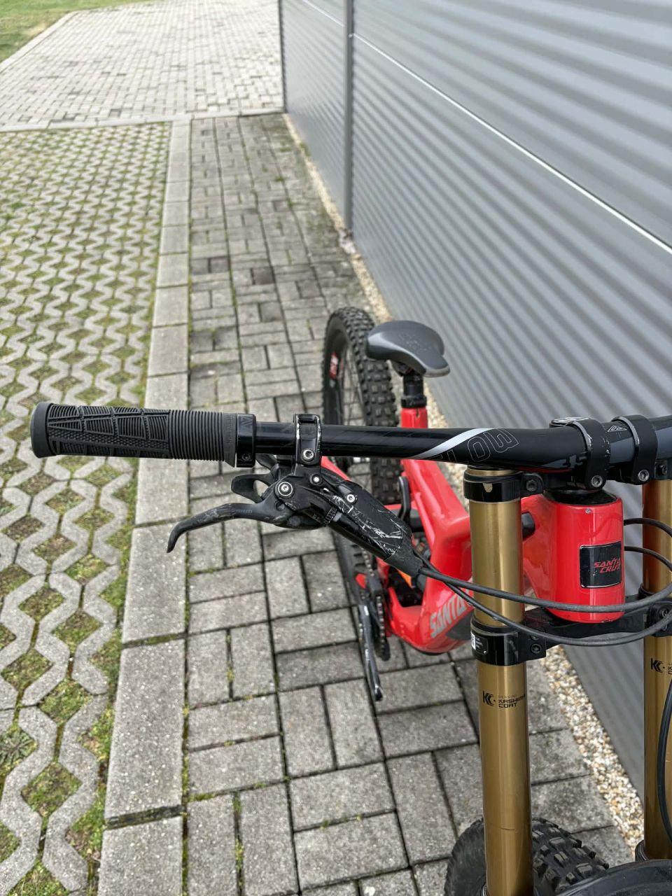 2024 Santa Cruz V10 X01 Carbon CC Downhill Kerékpár