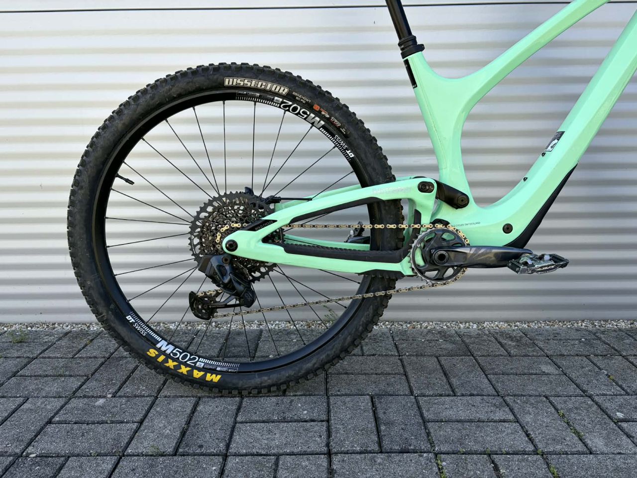 2024 BOLD Unplugged Pro Enduro Kerékpár