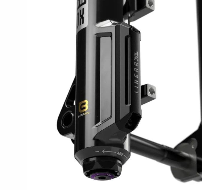  2026 ROCKSHOX AM FS LYRK ULT 29SB Villa