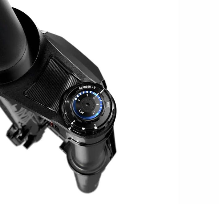  2026 ROCKSHOX AM FS LYRK ULT 29SB Villa