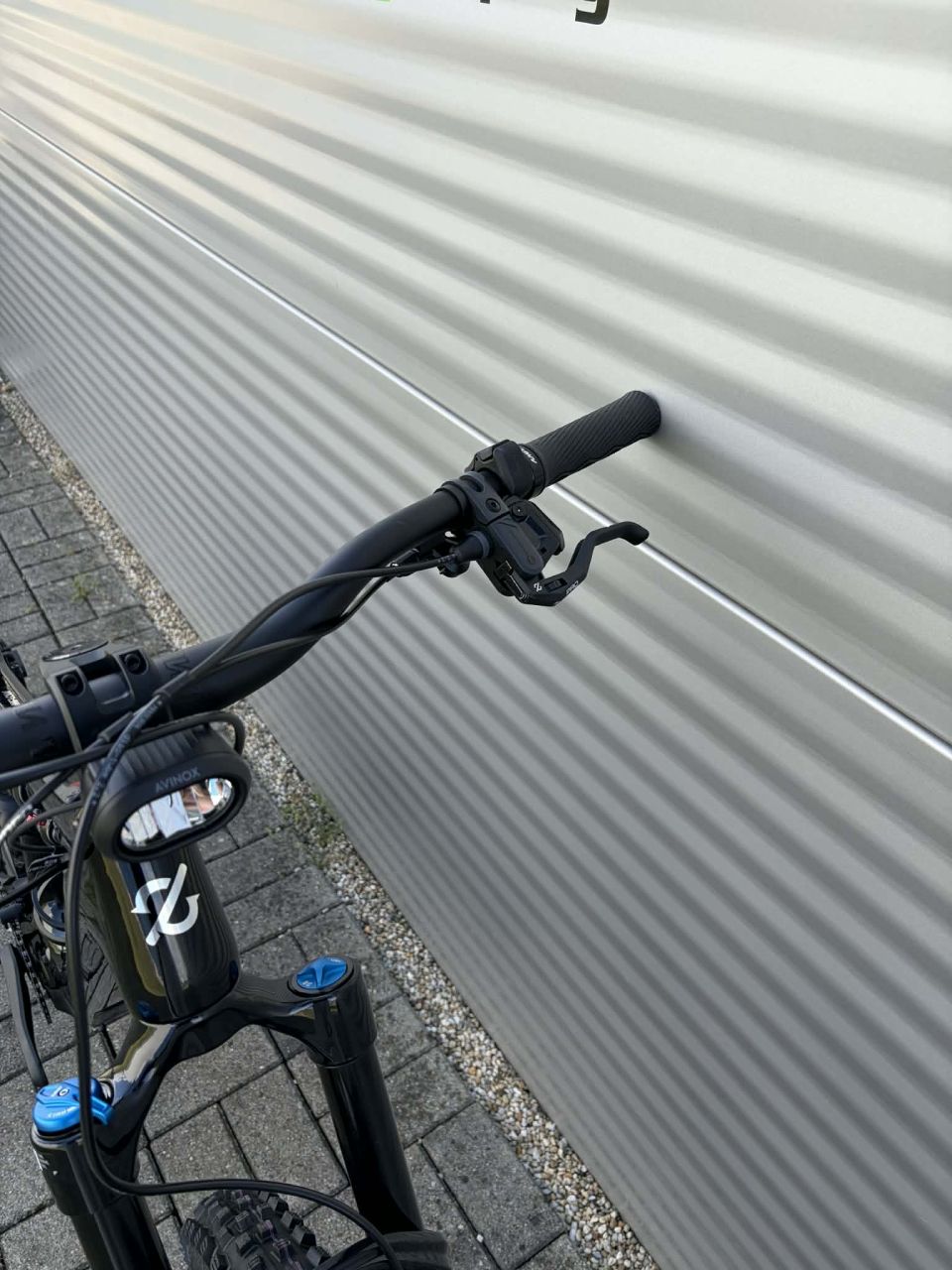 2027 Amflow PX Carbon E-bike