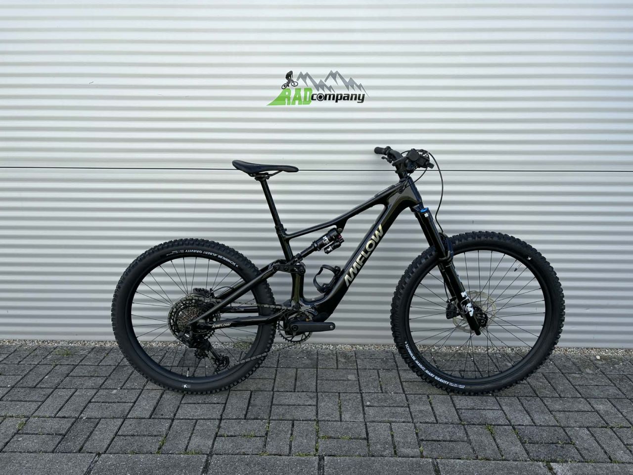 2027 Amflow PX Carbon E-bike