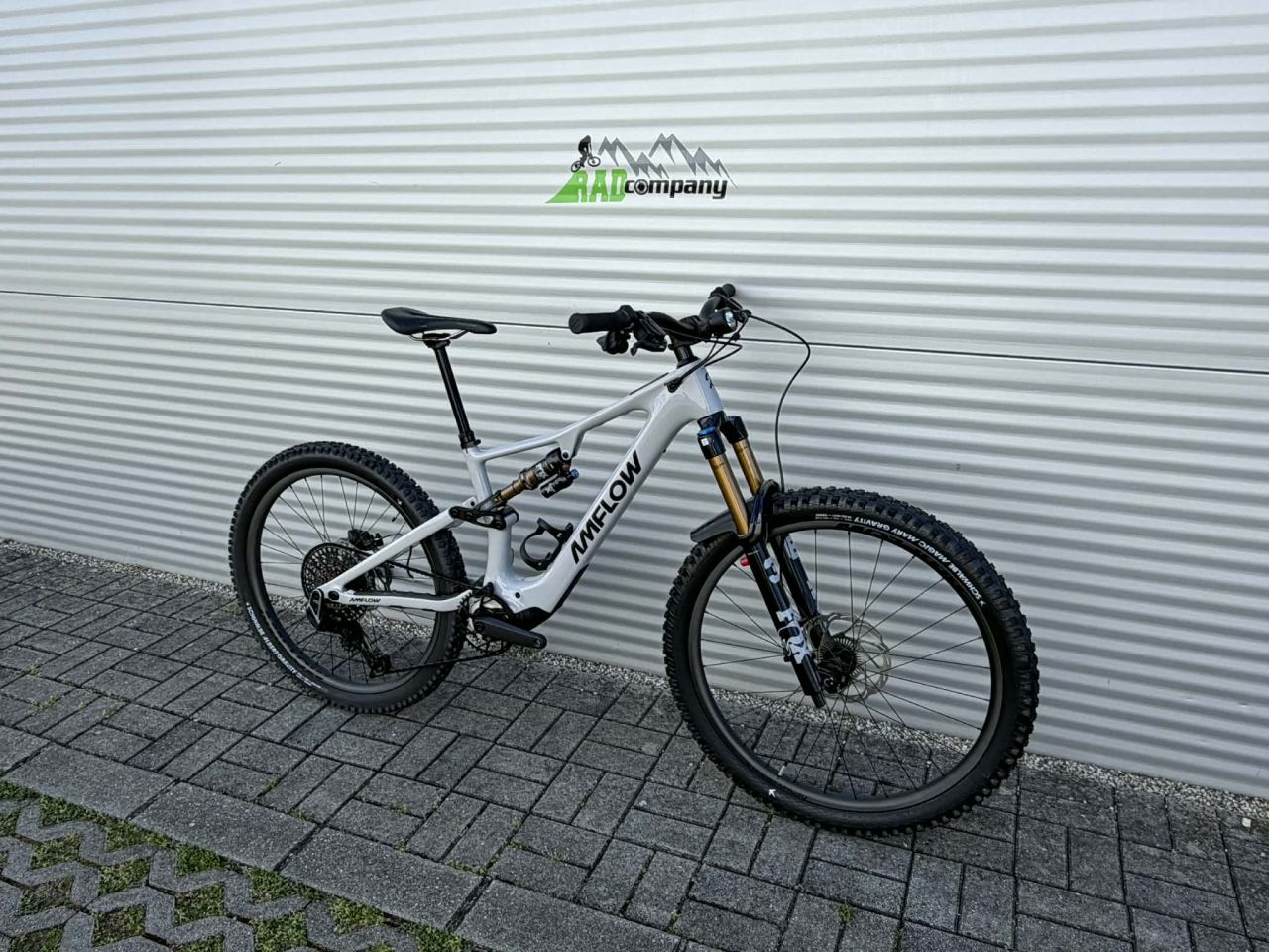 2027 Amflow PX Carbon Pro E-bike