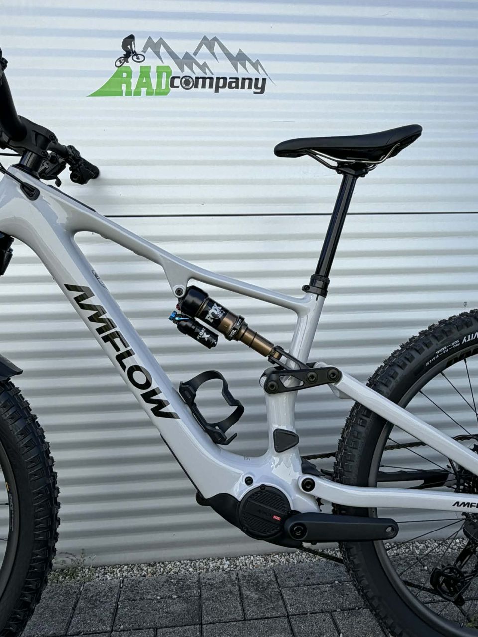 2027 Amflow PX Carbon Pro E-bike