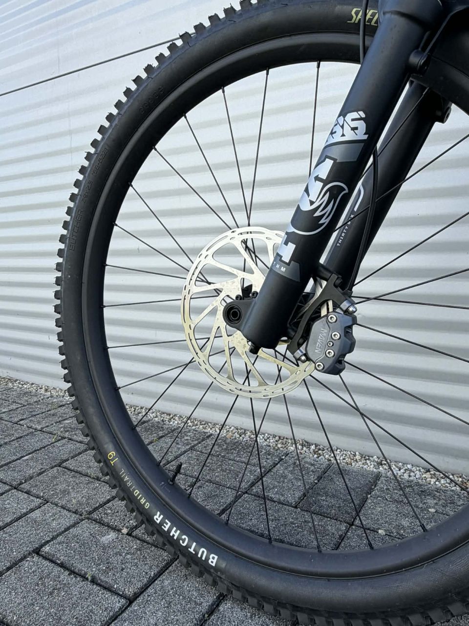 2025 Specialized Stumpjumper 15 Comp Enduro Kerékpár