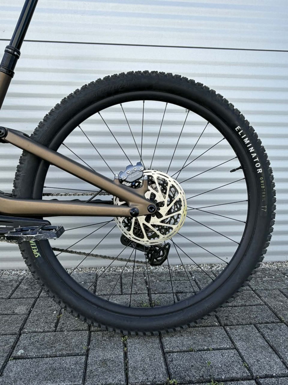 2025 Specialized Stumpjumper 15 Comp Enduro Kerékpár