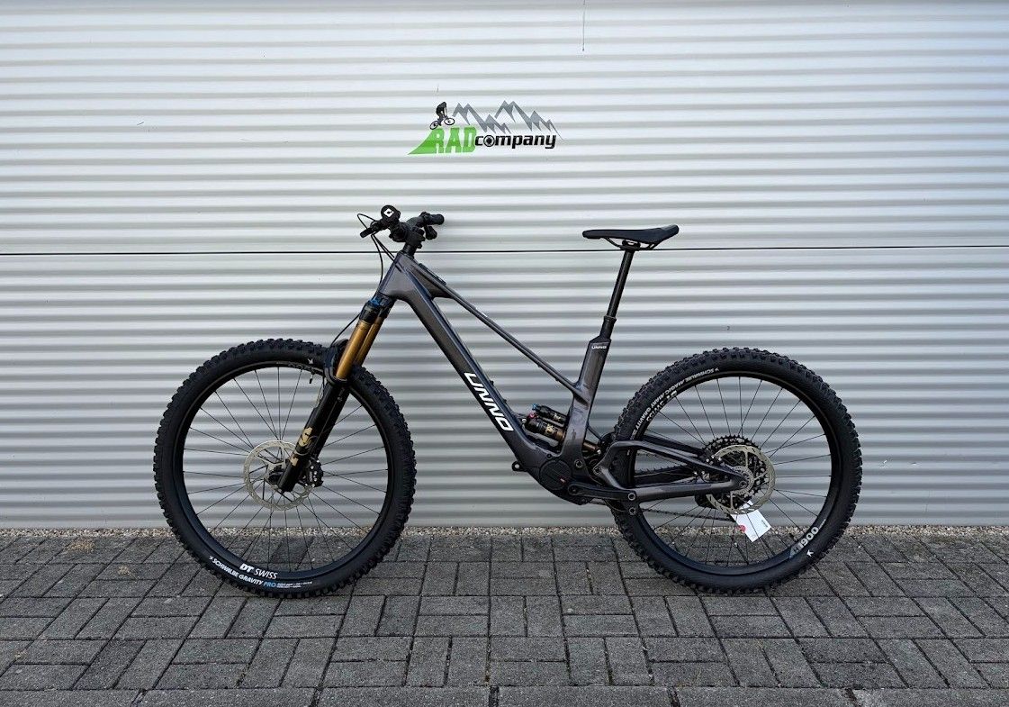 2027 UNNO MITH Race E-bike