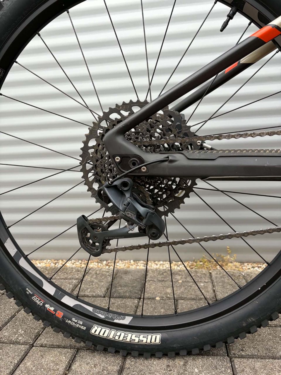 2023 Mondraker Superfoxy Carbon R Enduro Kerékpár