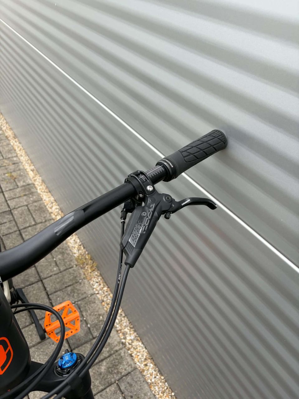 2023 Mondraker Superfoxy Carbon R Enduro Kerékpár