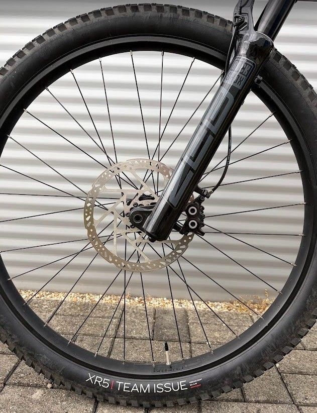 2022 Trek Slash 7 29" Enduro Kerékpár