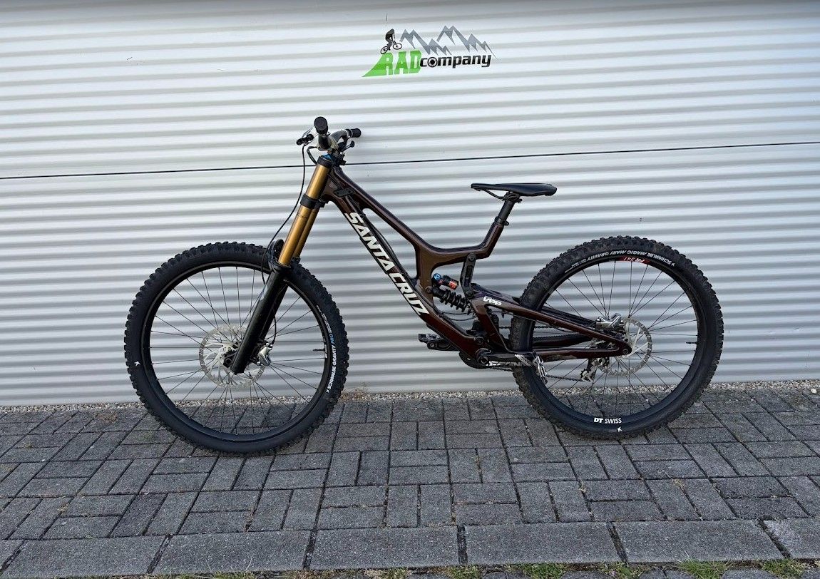 2023 Santa Cruz V10 Downhill Kerékpár