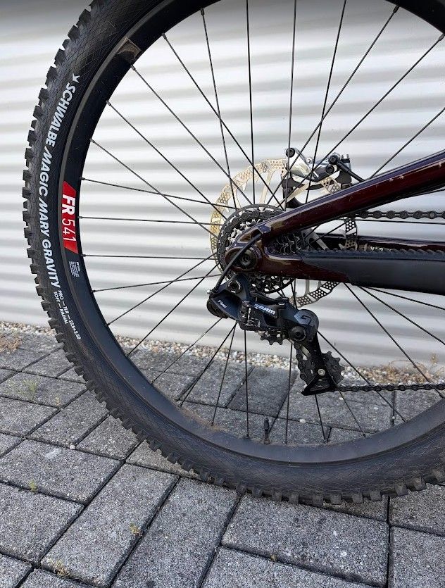 2023 Santa Cruz V10 Downhill Kerékpár