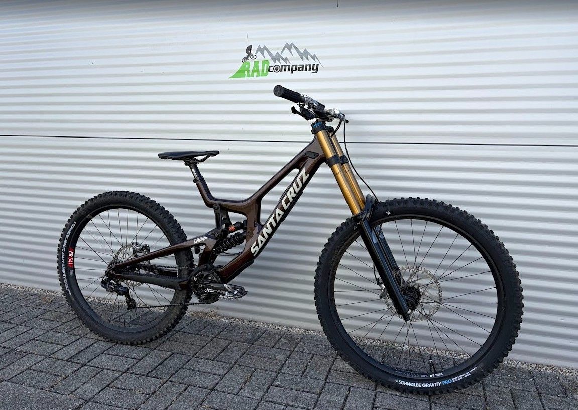 2023 Santa Cruz V10 Downhill Kerékpár