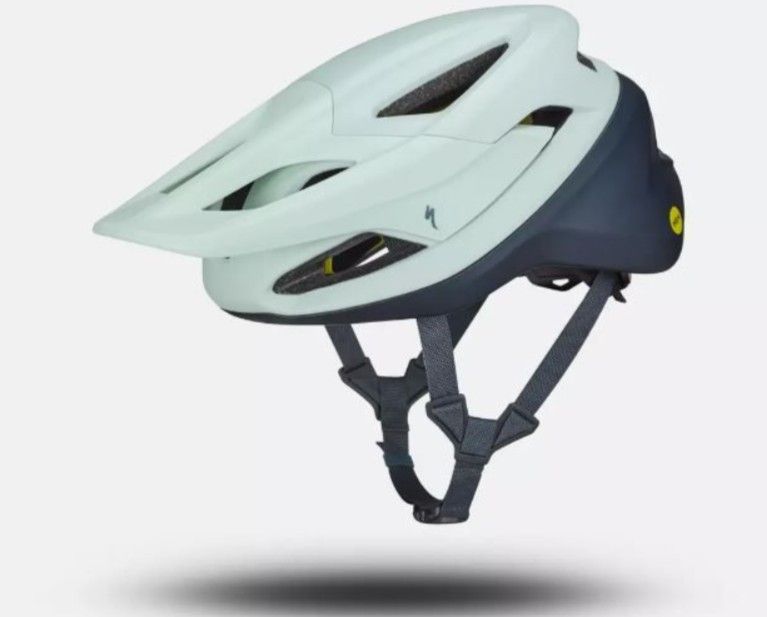 SPECIALIZED CAMBER Sisak SPECIALIZED CAMBER Sisak