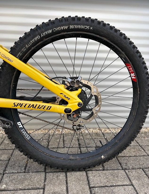 2023 Specialized Demo Downhill Kerékpár
