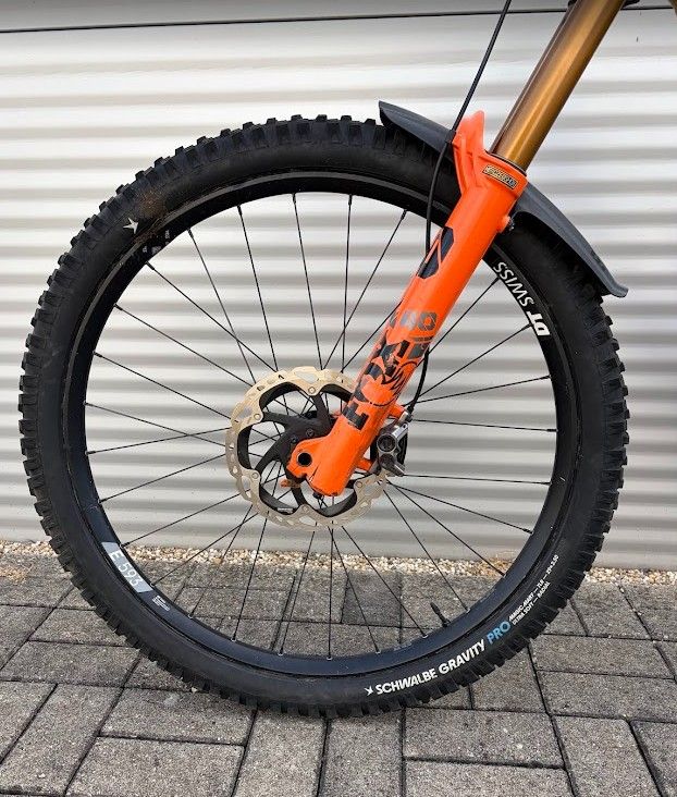 2023 Specialized Demo Downhill Kerékpár