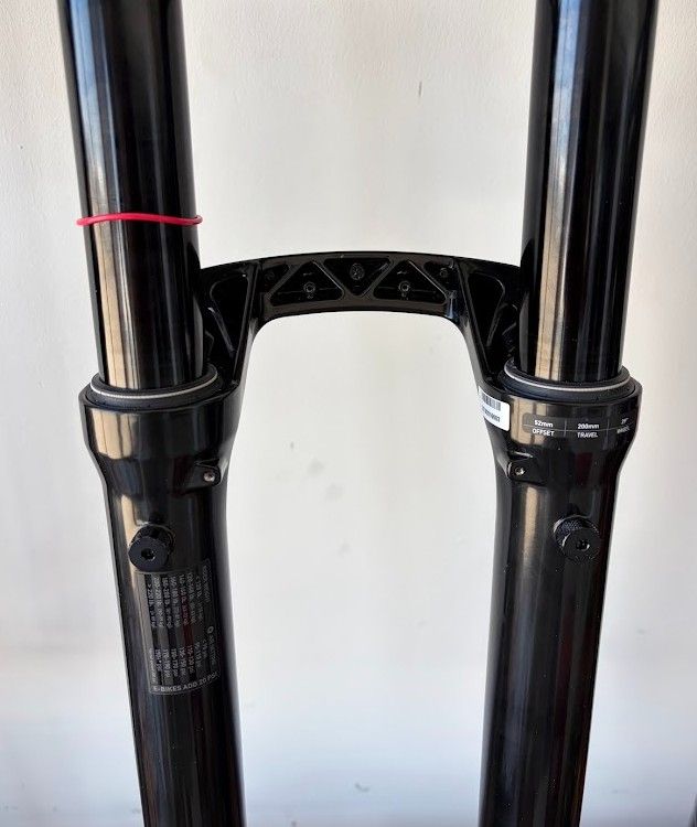2026 ROCKSHOX AM FS BOXXER Linear XL 200 Villa