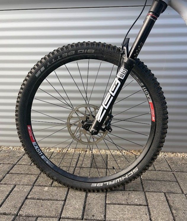 2021 Mondraker Superfoxy Enduro Kerékpár