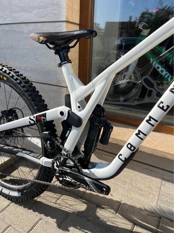 2023 Commencal Supreme DH V5 gyerek downhill kerékpár 2023 Commencal Supreme DH V5 gyerek downhill kerékpár
