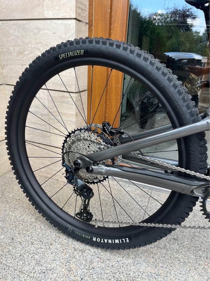 2025 Specialized Stumpjumper Comp Alloy Enduro Kerékpár