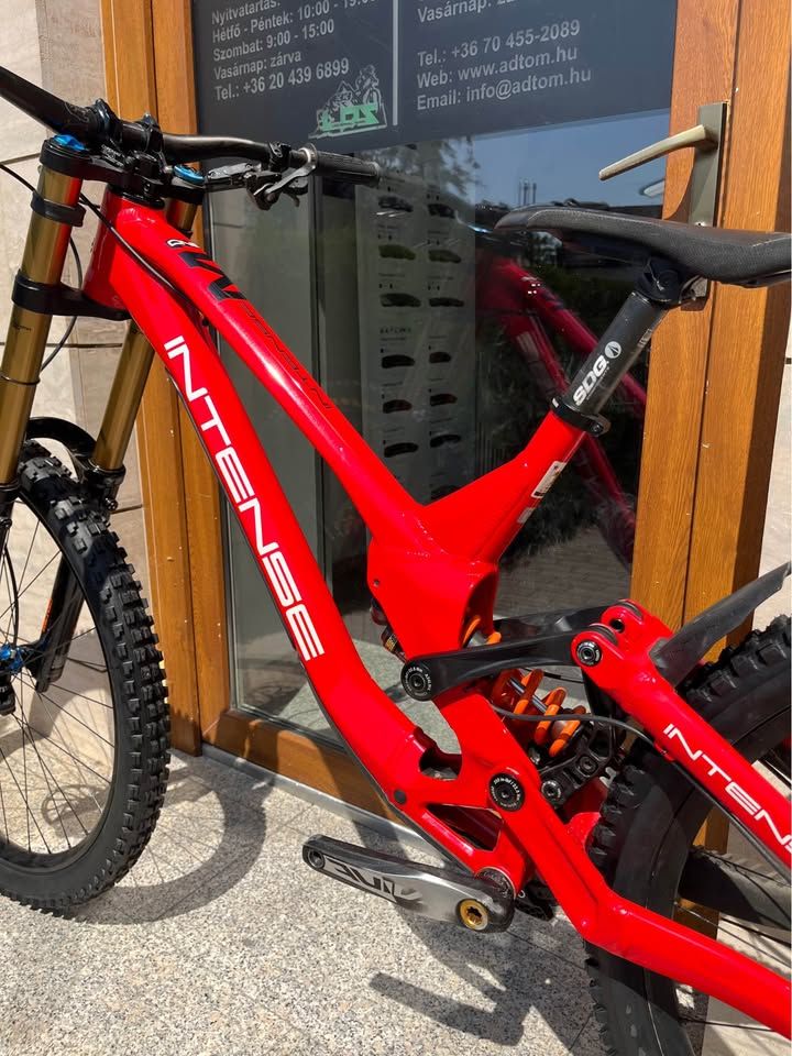 2024 Intense M1 Downhill Kerékpár