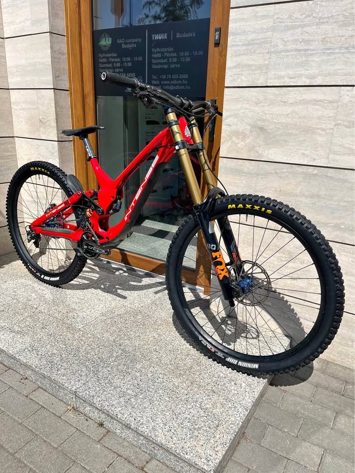 2024 Intense M1 Downhill Kerékpár