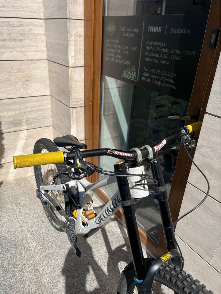 2023 Specialized Demo S2 Downhill Kerékpár
