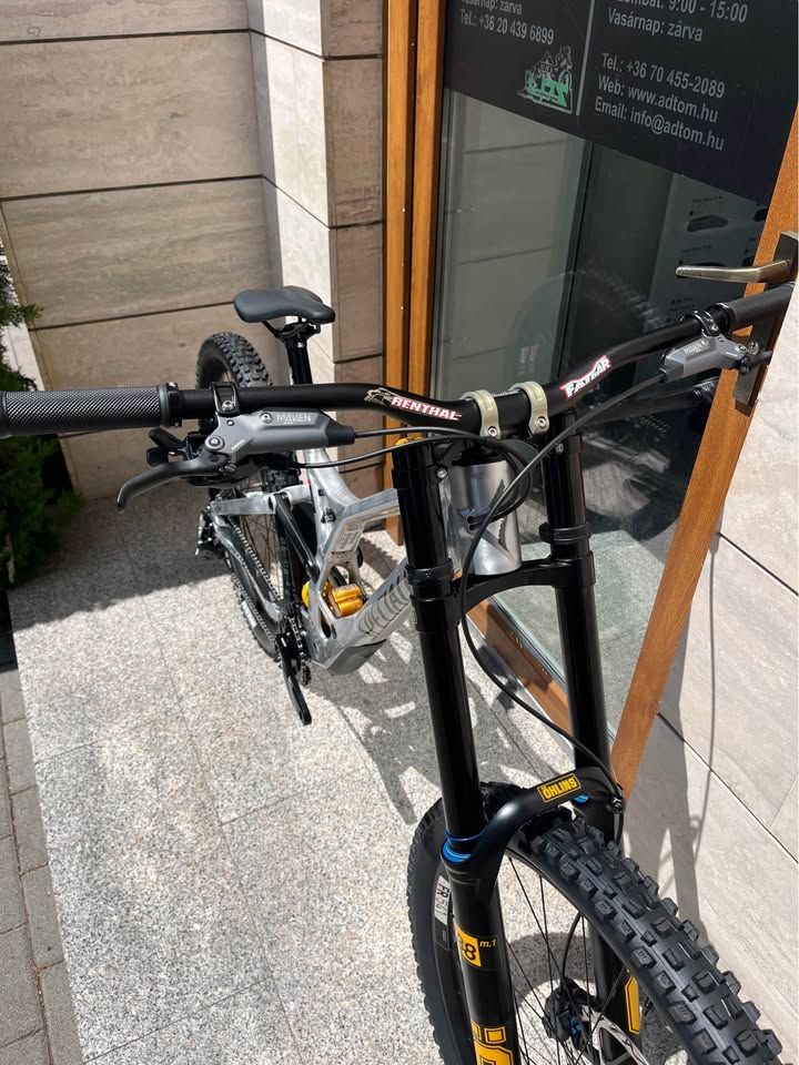 2025 Specialized Demo S3 Downhill Kerékpár