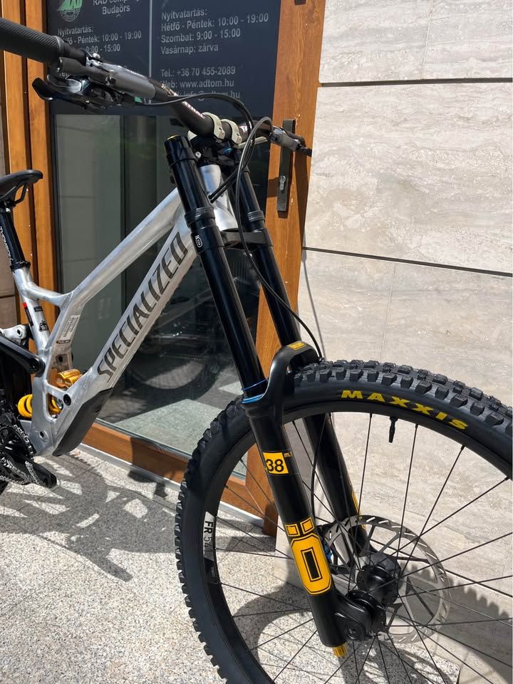 2025 Specialized Demo S3 Downhill Kerékpár