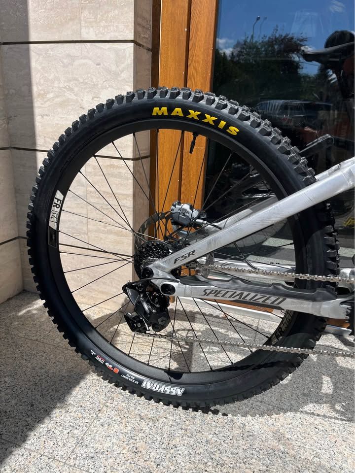 2025 Specialized Demo S3 Downhill Kerékpár