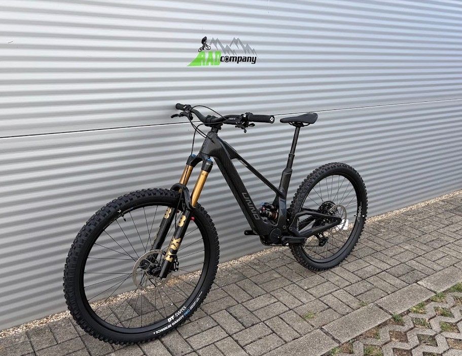 2025 UNNO MITH Race E-bike
