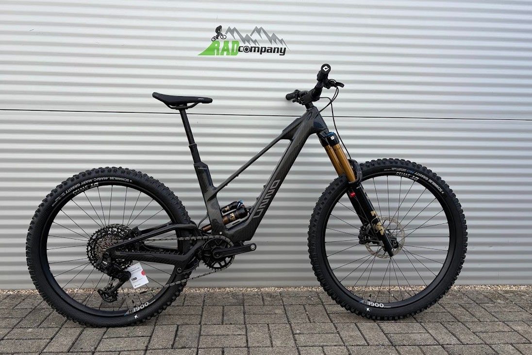 2025 UNNO MITH Race E-bike